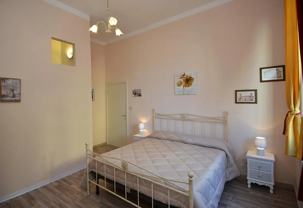 Guest house Terra D' Arezzo Hotel