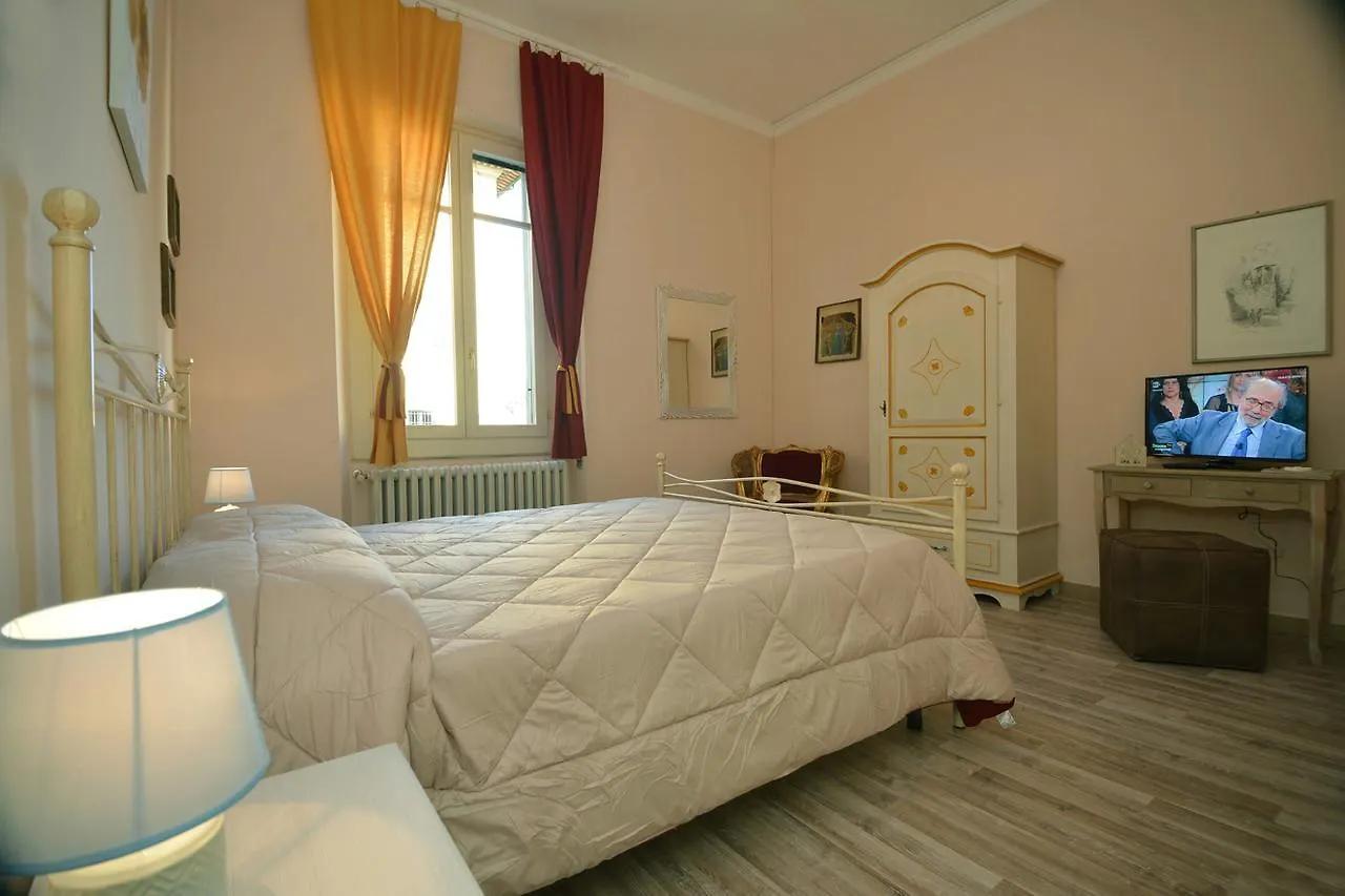 Hotel Terra d' Arezzo 0*,